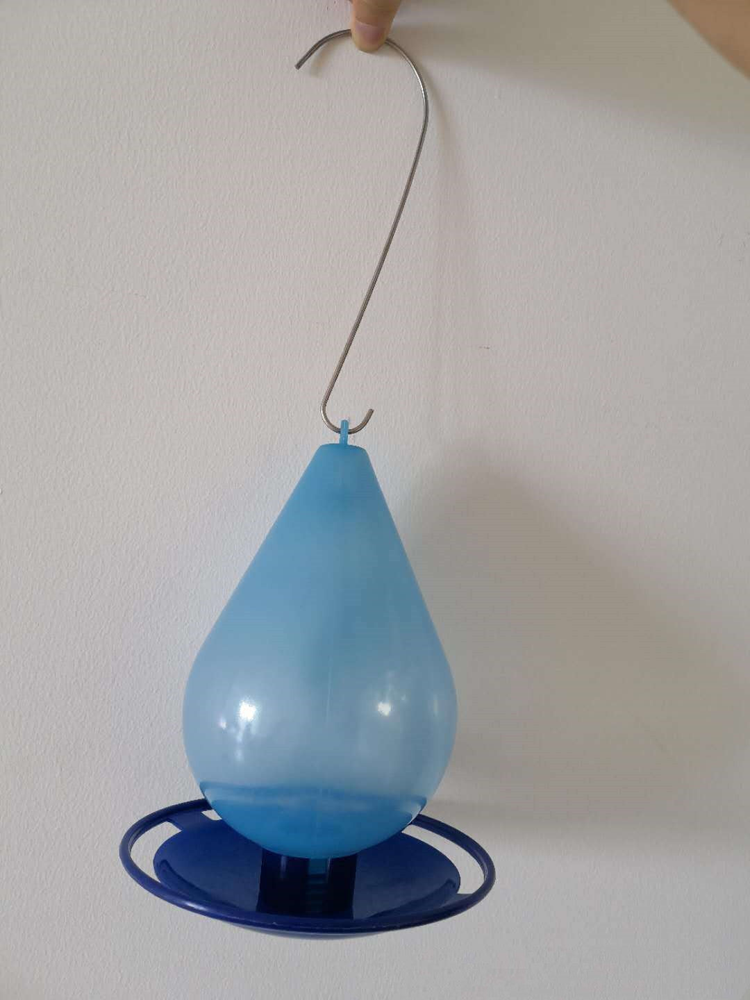 DewDrop Hanging Bird Feeder