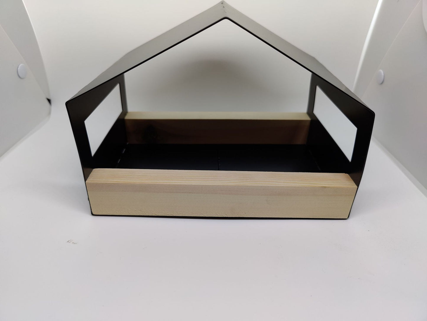 Modern Manor Bird Feeder