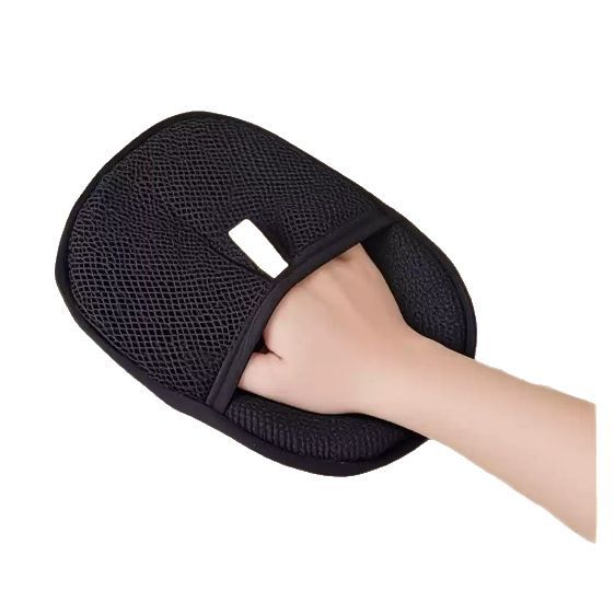 Pet Grooming & De-shedding Glove for Dogs, Cats & Rabbits